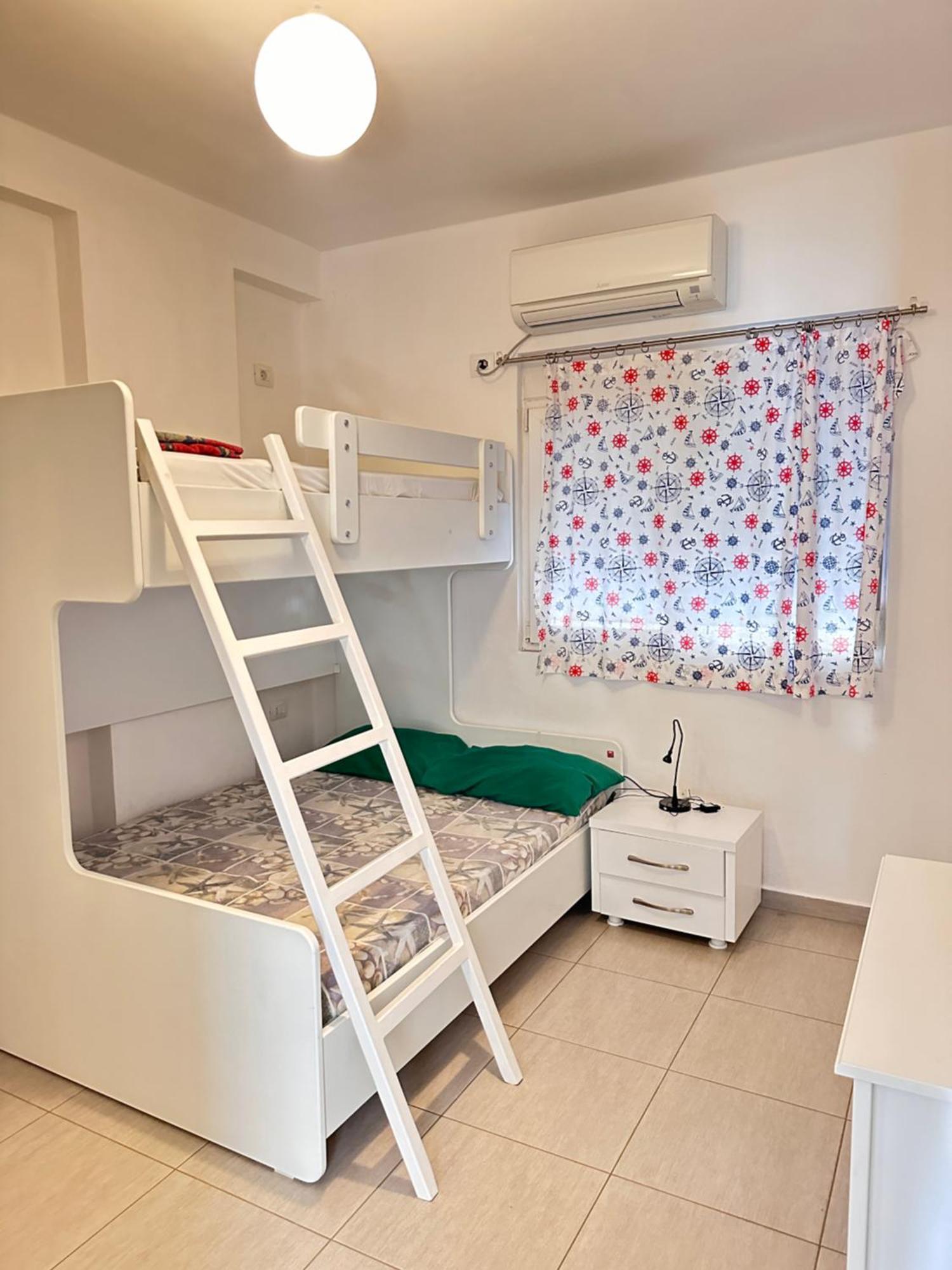 Bay View Apartment Sarandë Exteriör bild